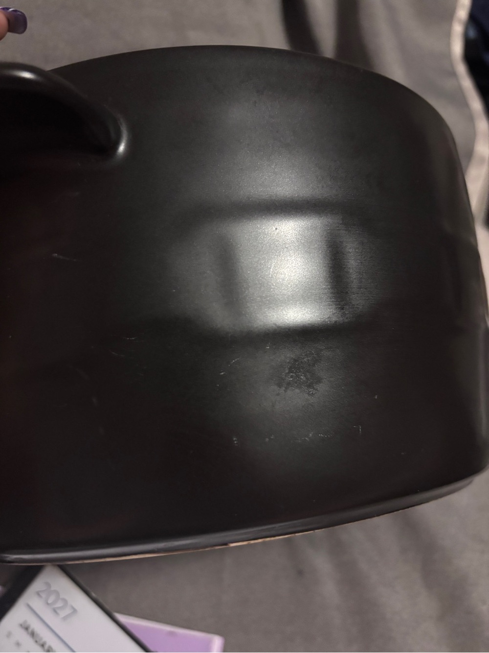Longaberger Black Ceramic pot /without lid with sad silicone potholders.